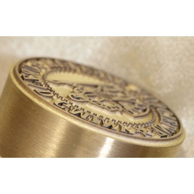 Stempel z mosiądzu 38mm głębokość graweru około 0,7mm