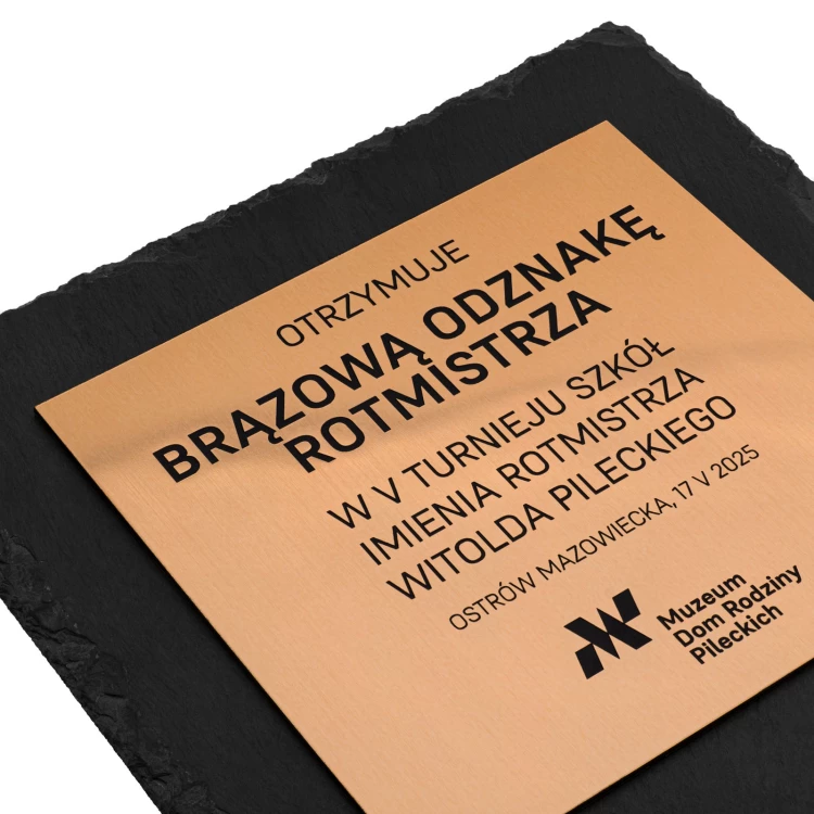Dyplom z kamienia łupkowego z Twoim grawerem - DZK2