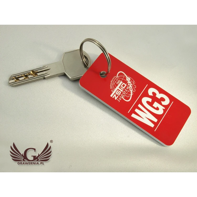 Breloczki do kluczy - TROGIR czerwony - 70x30mm