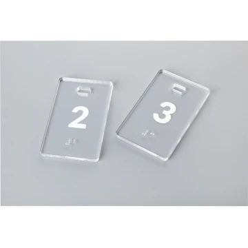 Brelok akrylowy - MAŁGOSIA z alfabetem Braille'a - BA029