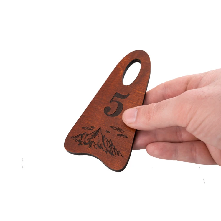 Brelok drewniany Bigbrel 4 - kolor jasny orzech - wym. 60x120mm - BD075