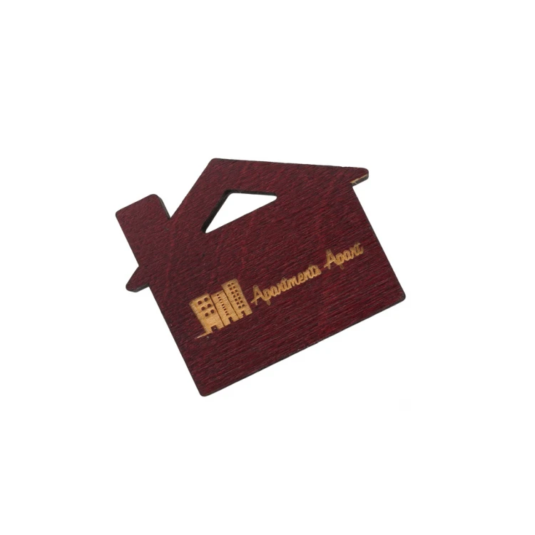 Brelok drewniany Domek z Kominem 3 kolor ciemna wiśnia wym. 55x43mm - BD047