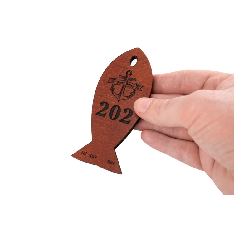 Brelok drewniany Fish 4 - kolor jasny orzech - wym. 110x48mm - BD067
