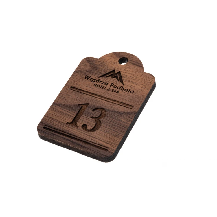 Brelok drewniany Mini retro 8 - lite drewno orzech - wym. 65x45mm - BD091