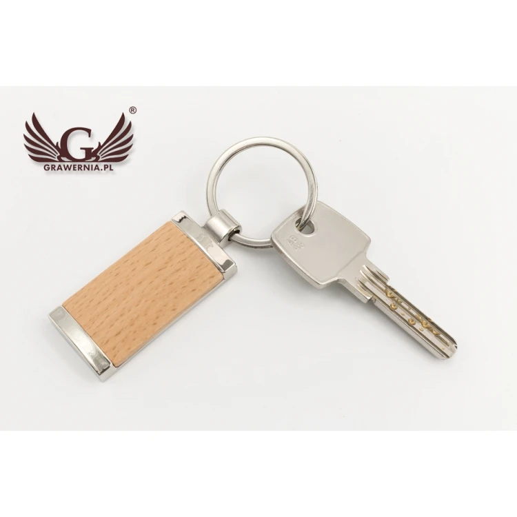 Brelok drewniany z grawerem - Paul - BP76