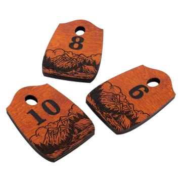 Brelok drewniany Pirat 1 - kolor oranż wym. 80x55mm - BD040