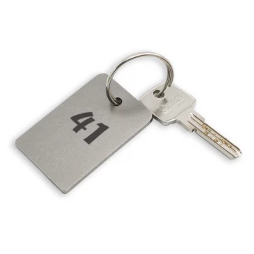 Brelok hotelowy - BERNARD - wym: 40x60mm gr. 3mm - BM029