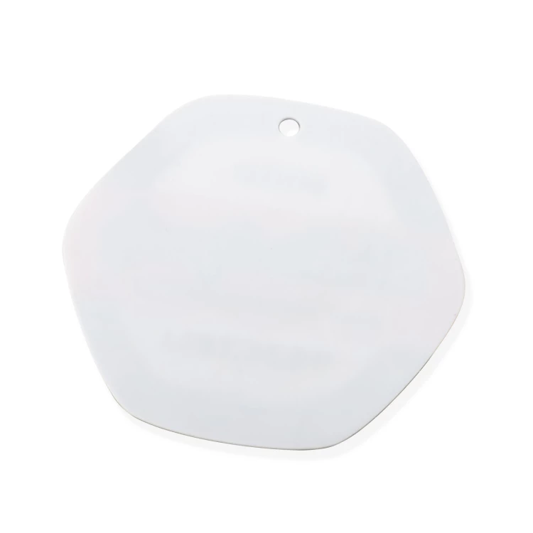 Breloki, zawieszki, metki reklamowe z dowolnym nadrukiem - tworzywo HIPS 1mm - wym. 50x47mm - ZAW023
