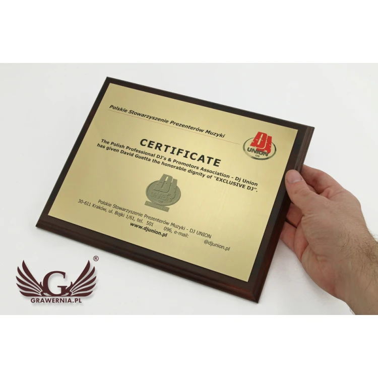 Certyfikat dla DJ-a MD154  wym. 25,5x20cm - kolorowy druk UV - DUV024