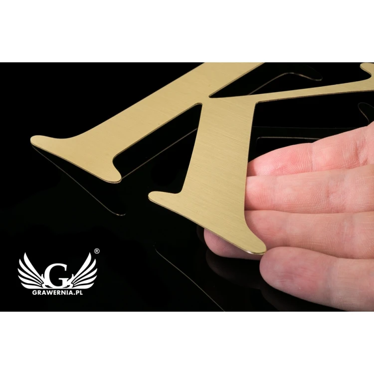 Cyfry litery wycinane z mosiądzu - wysokość: 125mm - CNC080