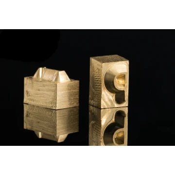 Czcionka mosiężna do kaset typu HOT STAMP - CNC063
