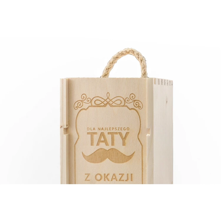 Drewniana skrzynka na alkohol dla mamy lub taty - grawerowana laserem - SK008