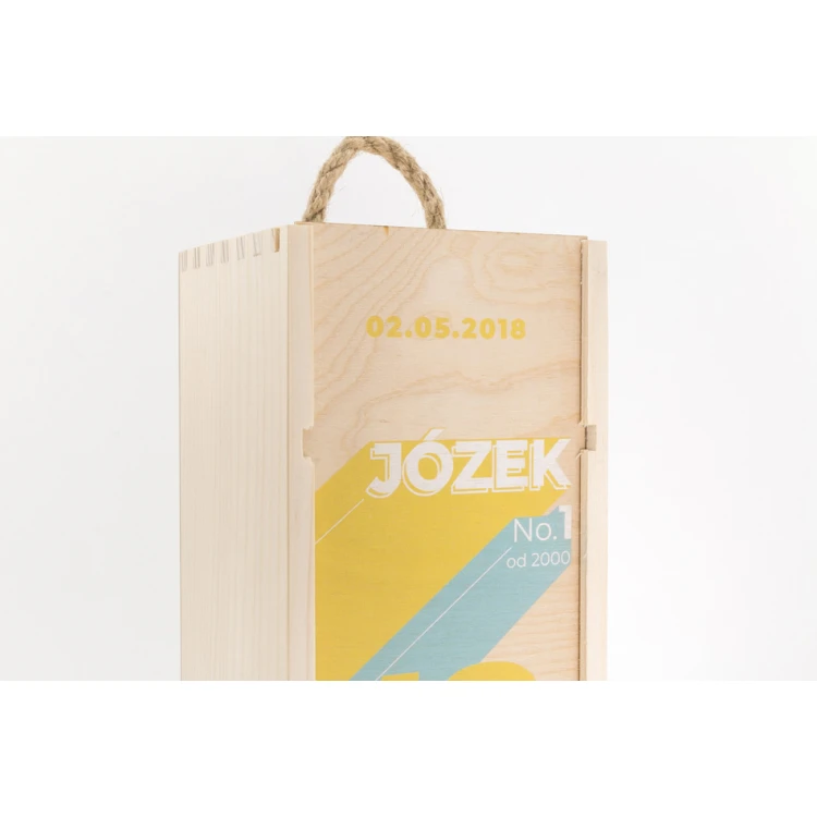 Drewniana skrzynka na alkohol - prezent na 18 urodziny - SK014
