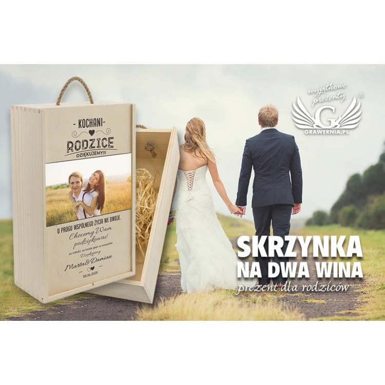 Drewniana skrzynka na dwie butelki wina - prezent dla rodziców - SK042