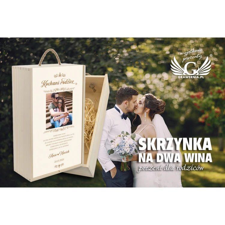 Drewniana skrzynka na dwie butelki wina - prezent dla rodziców - SK043