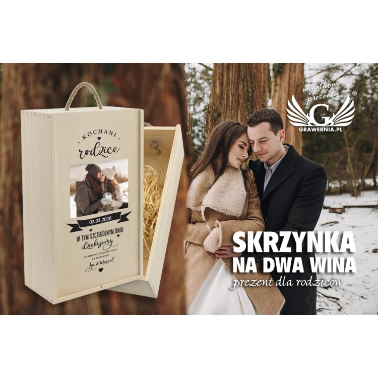 Drewniana skrzynka na dwie butelki wina - prezent dla rodziców - SK044