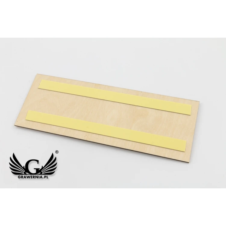 Drewniana tabliczka z wypukłym tekstem z plexi - wymiary: 300x110mm - TAB069 