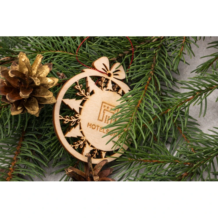 Drewniane bombki choinkowe - wym. 71x83mm - dowolny grawer - BDR041