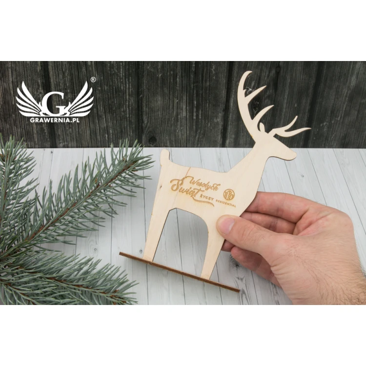 Drewniany renifer z dowolnym grawerem - wys. 18cm - DEK008