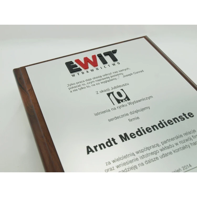 DYPLOM MD3 - Jubileuszowy dyplom z wypukłym logotypem - DS036