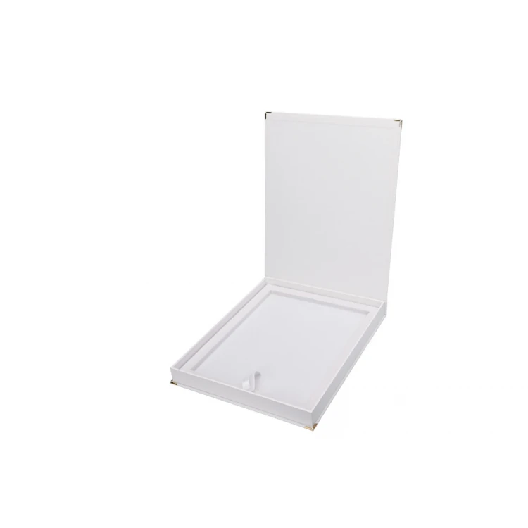 ETUI BIAŁE EXCLUSIVE do dyplomu 230x305mm