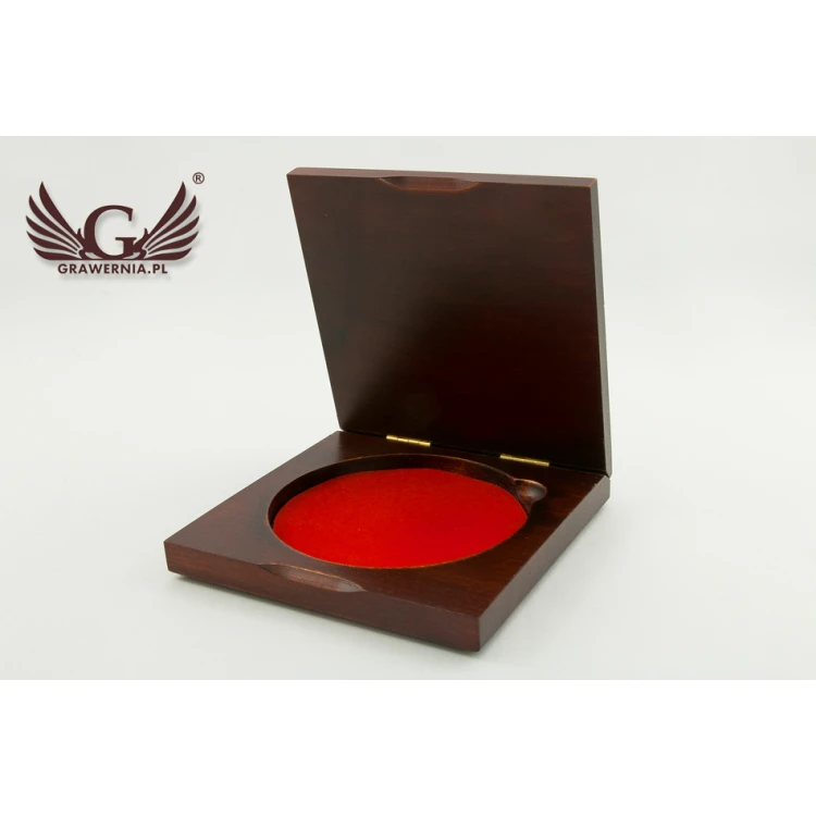 Kasetka etui drewniane z dwoma gniazdami na medal o średnicy 90mm - KAS07