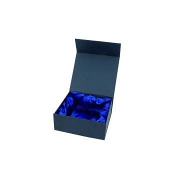 ETUI UNIWERSALNE na trofeum 180x190x85mm RH284
