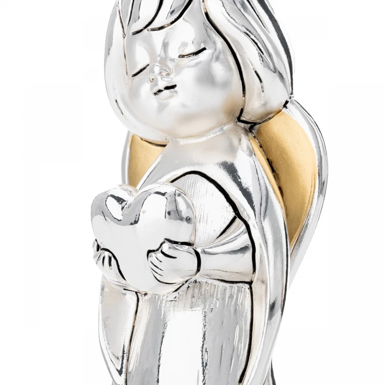 Figurka aniołka trzymającego serce -  Pamiątka Pierwszej Komunii Świętej -  wys. 10cm - R17888