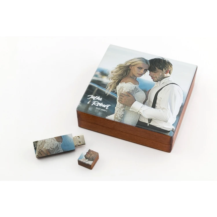 Foto Kasetka Pendrive 8, 16 lub 64 GB USB 3.0 - kolorowy druk UV