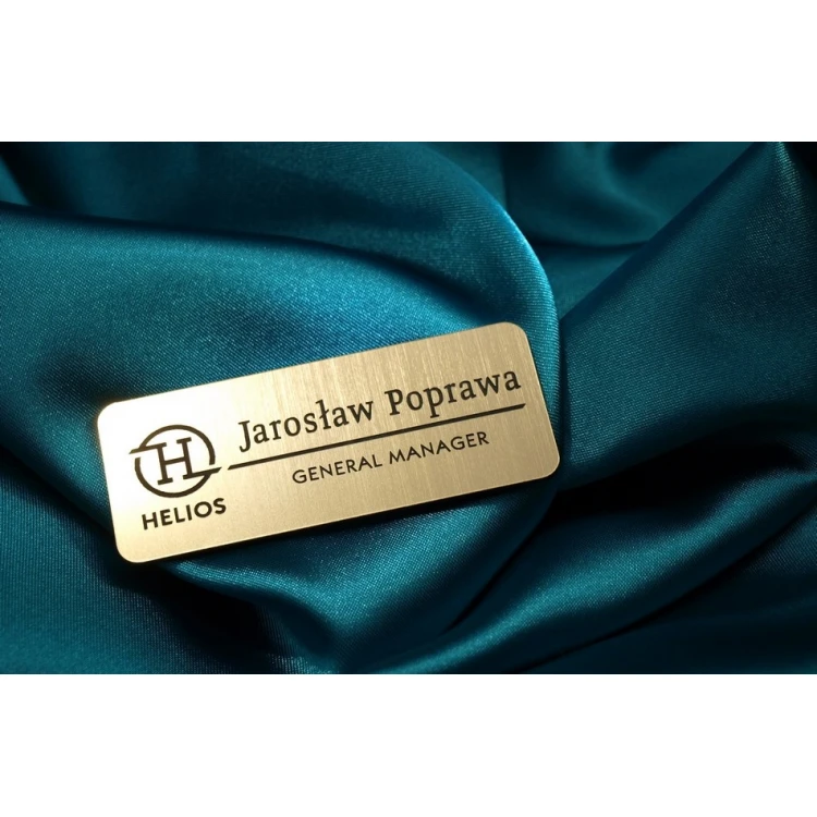 Identyfikator dla pracownika Złoty 75x30mm - ID006