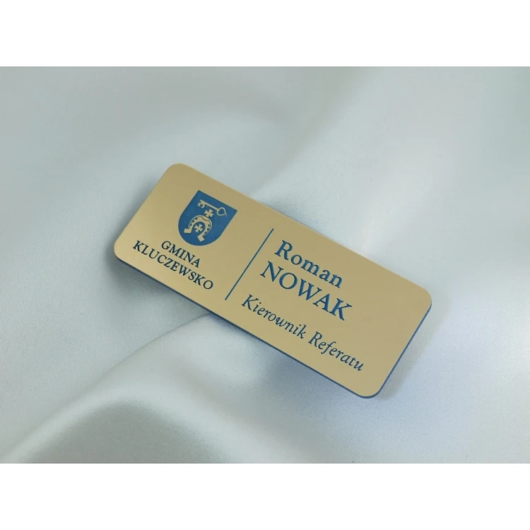 Identyfikator dla pracownika - Złoty z niebieskim grawerem - ID015