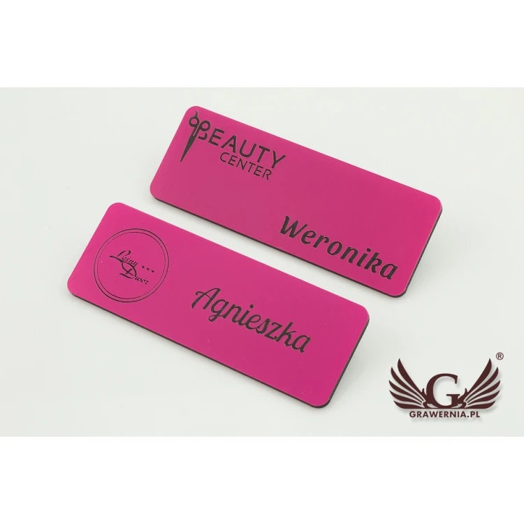 Identyfikator dla pracownika PIN - różowy z czarnym grawerem - 69x25mm - rogi zaokrąglone - ID030