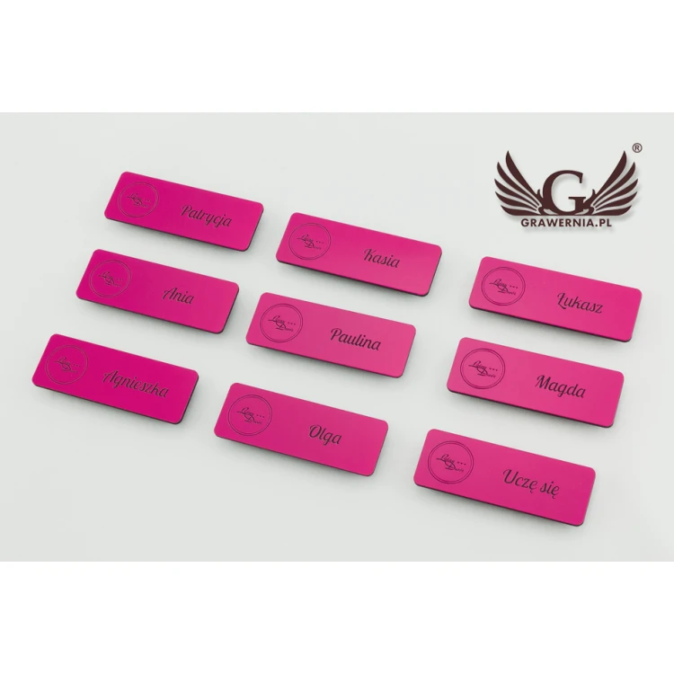 Identyfikator dla pracownika PIN - różowy z czarnym grawerem - 69x25mm - rogi zaokrąglone - ID030