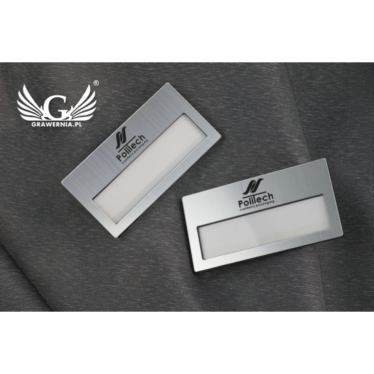 Identyfikator z okienkiem - Silver M - ID023