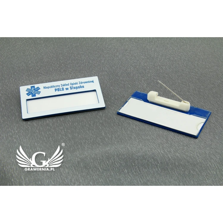 Identyfikator z okienkiem - White M - ID025