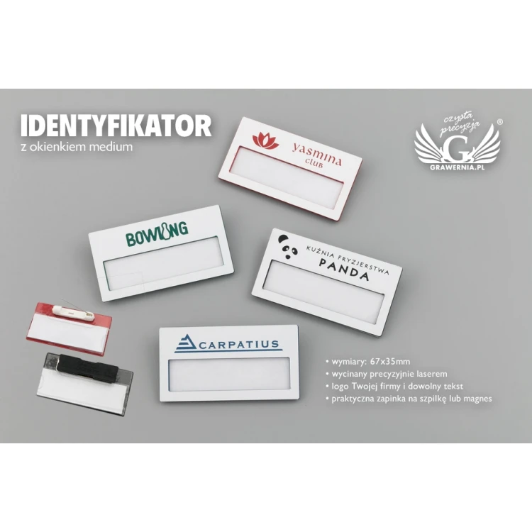 Identyfikator z okienkiem - biały z kolorowym grawerem - M - wym. 67x35mm - ID070