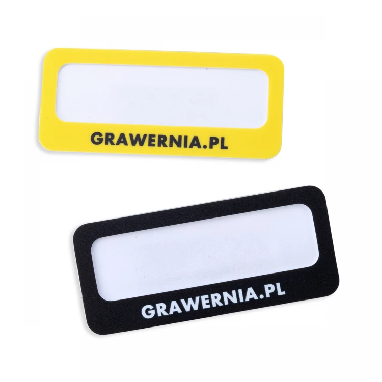Identyfikator z okienkiem - tworzywo HIPS z nadrukiem UV - wym. 80x35mm - ID137