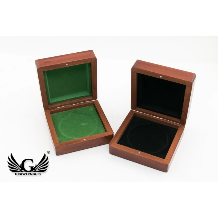 Kasetka etui drewniane na medal o średnicy 70mm - KAS04