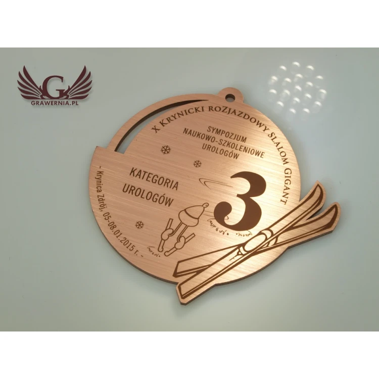 Medale metalowe w trzech kolorach (mosiądz, stal, miedź) - wymiary 93x88mm - MGR091