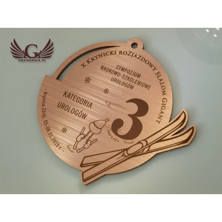 Medale metalowe w trzech kolorach (mosiądz, stal, miedź) - wymiary 93x88mm - MGR091