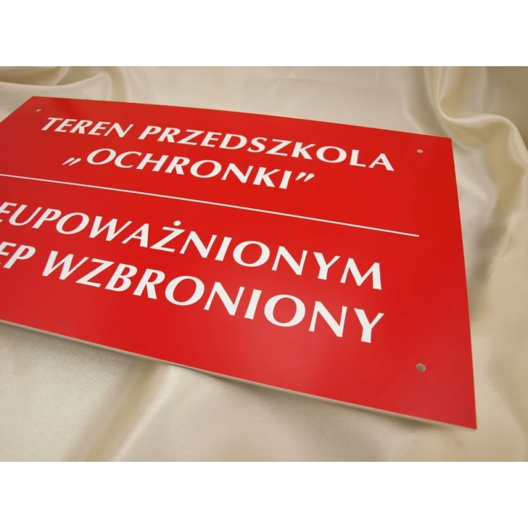 Szyld TEREN PRZEDSZKOLA NIEUPOWAŻNIONYM WSTĘP WZBRONIONY - SZ016 - wym. 500x300mm
