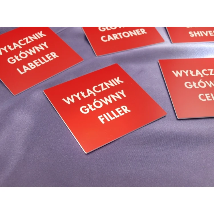 Tabliczki czerwone do oznakowań urządzeń  - wymiar: 100x100mm