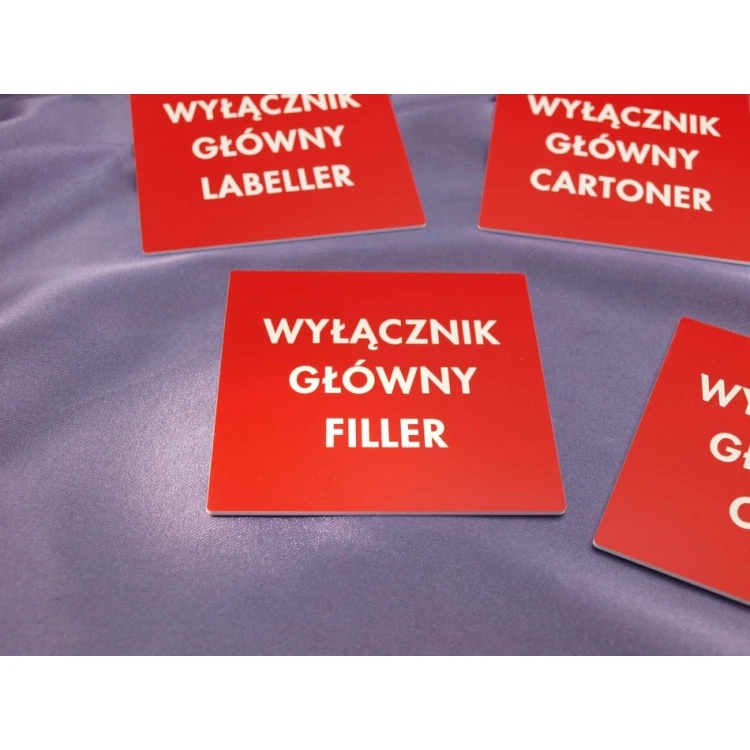 Tabliczki czerwone do oznakowań urządzeń  - wymiar: 100x100mm