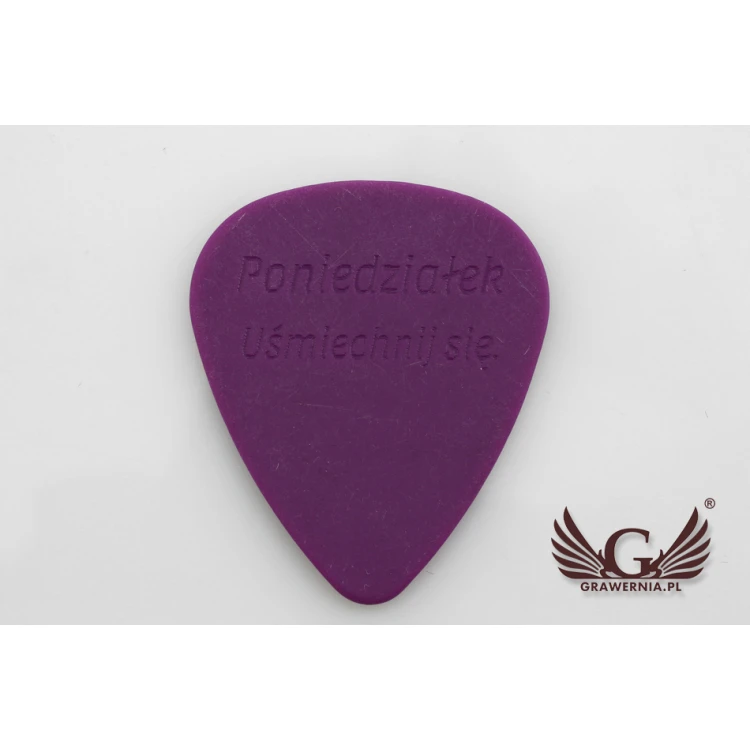 Kostki do gry na gitarze z własnym logo - plastikowe - zestaw: 6 sztuk - KG11