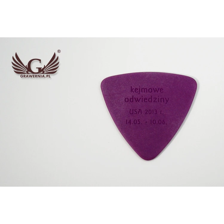 Kostki do gry na gitarze z własnym logo - plastikowe - zestaw: 6 sztuk - KG11