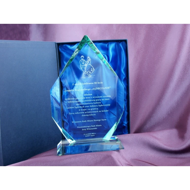Trofeum szklane w etui - PLATINUM