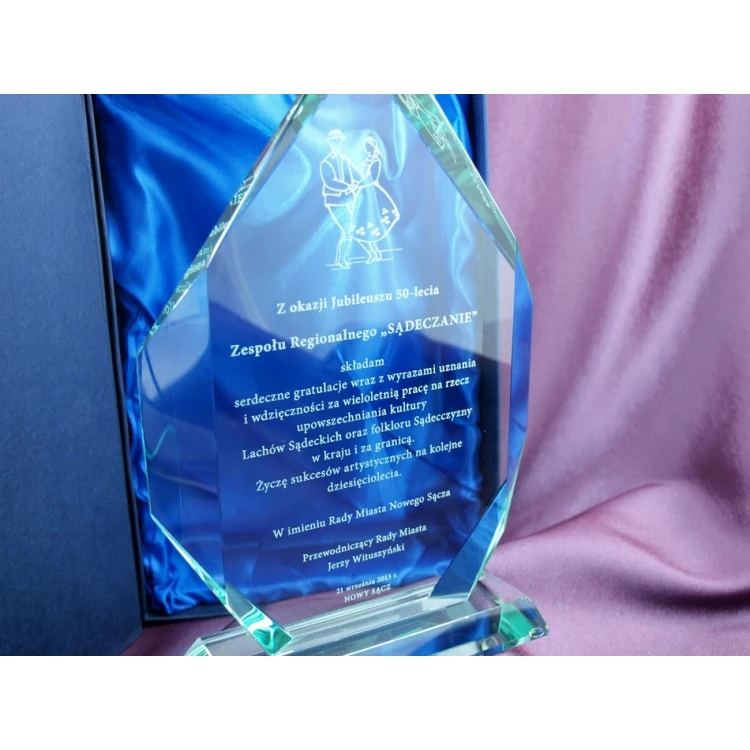 Trofeum szklane w etui - PLATINUM