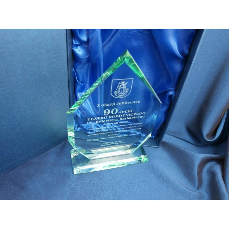 Trofeum szklane w etui - PLATINUM