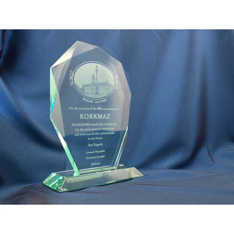 Trofeum szklane w etui - MILO z fotografią