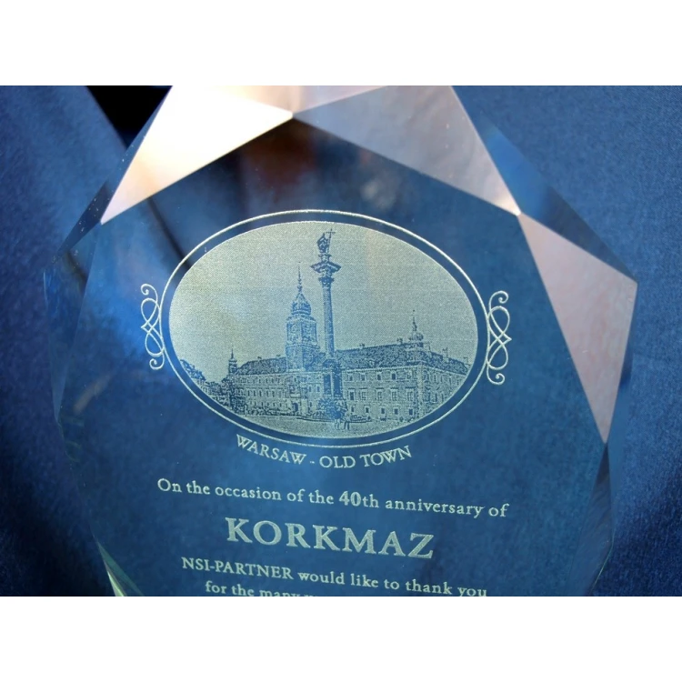 Trofeum szklane w etui - MILO z fotografią